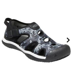 KEEN Stingray Water Shoes for Kids Black Camo Size 12